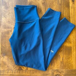 ALO Yoga Airlift Legging